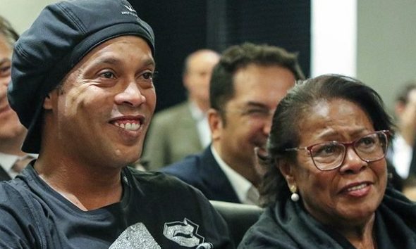 Messi Consoles Ronaldinho Over Mother’s Death