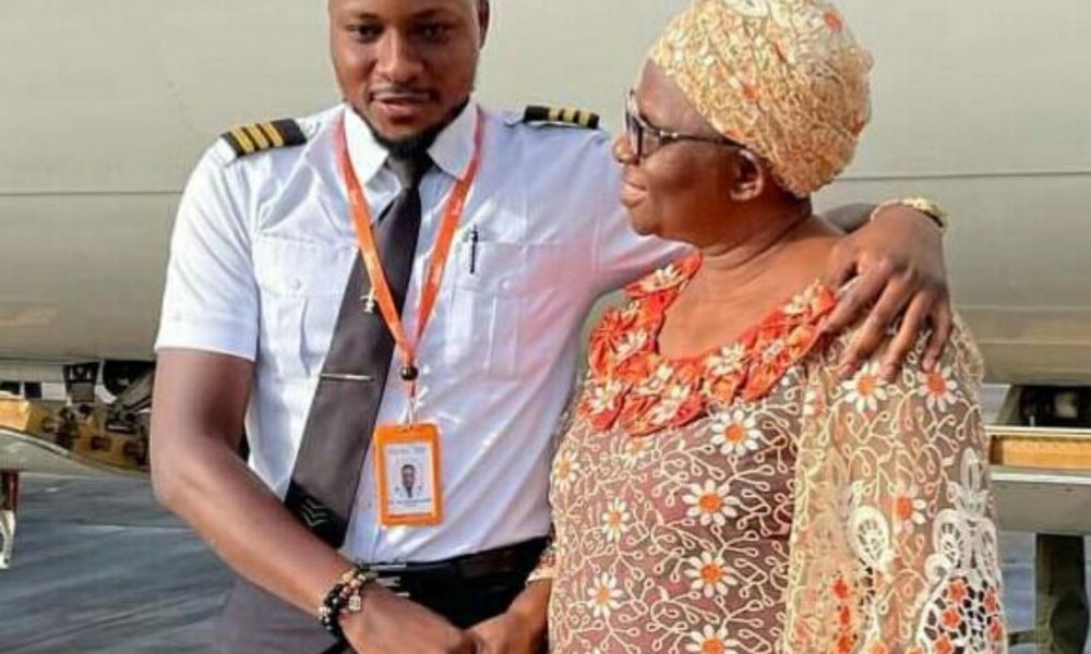 Pilot Super Excited As He Flies His Mum For The First Time