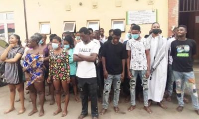 A Mobile Court in Benin, the Edo State capital, on Friday convicted 33 people for flouting the coronavirus protocols in the State. NAN reports that the prosecuting counsel, Mr G. O. Odeyibo told the court that the 33 accused who subsequently pleaded guilty were arrested within the Benin metropolis. Oyedibo said that 21 accused persons were arrested for not wearing face masks and for failing to maintain social gaps in public as directed by the Federal government. According to him, six out of the 33 persons were arrested for not disposing their wastes properly at Oba Market. Delivering judgement, Chief Magistrate Rusberth Imafidon convicted the 21 face mask violators and directed them to do community service for three hours daily for two days without any option of fine. He also sentenced the six convicts, who did not dispose their wastes properly at the Oba Market, to do community service of three hours for one day. The Chief Magistrate pointed out that doing community service was in tune with non-custodian sentence. He directed the correctional officers to oversee the convicts while serving their punishments.