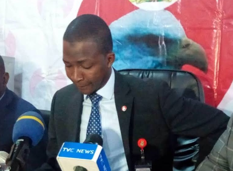 Social media reacts as EFCC boss, Bawa slumps 