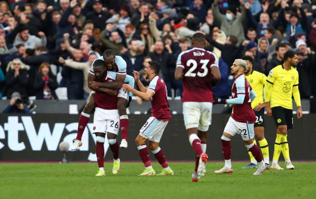 West Ham stun Chelsea