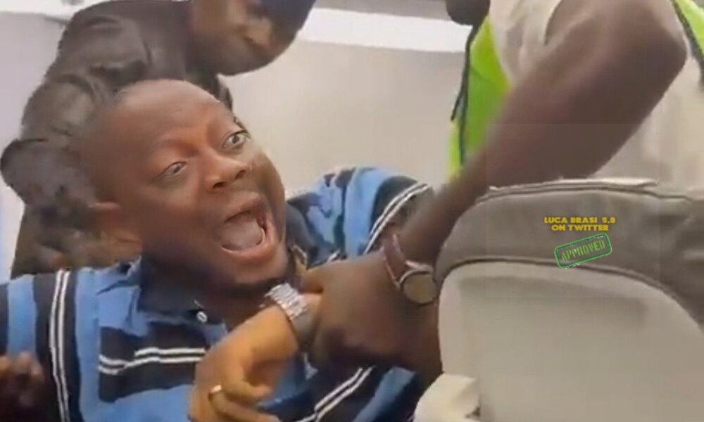 Anti-Tinubu passenger