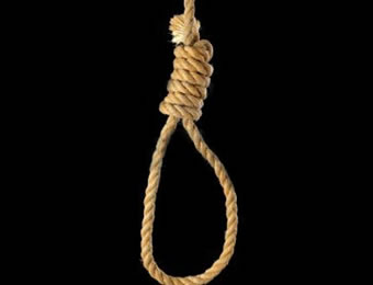 middle-aged Woman hung self suicide in Ogun