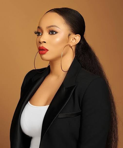 Toke Makinwa Admits To Bleaching