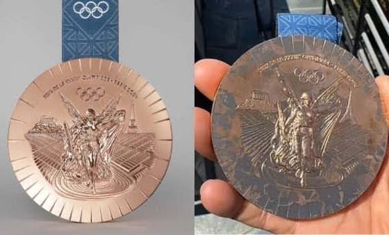 Rusted Paris 2024 Olympic medals returned