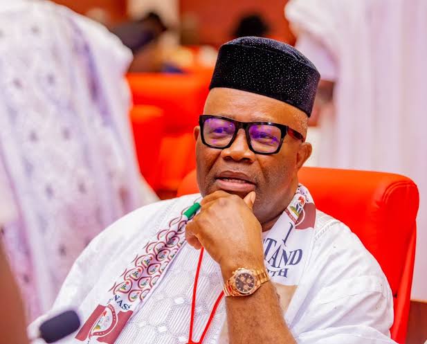Obidient Movement Akpabio Obi